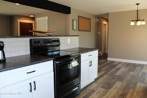 704 E 11th Ave, Post Falls, ID 83854 photo 8