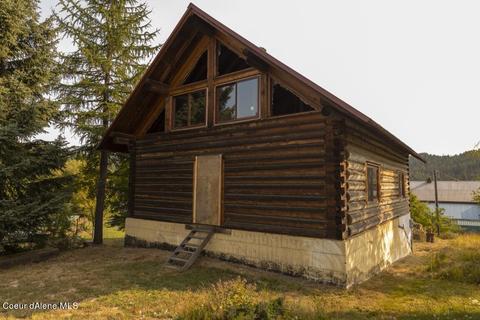 201 S 2nd St, Elk River, ID 83827 photo 2