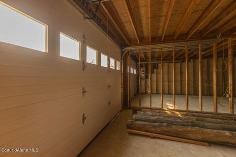 201 S 2nd St, Elk River, ID 83827 photo 7