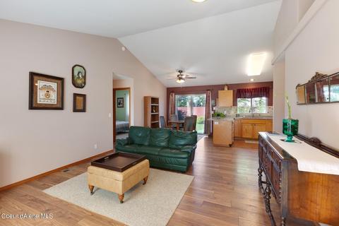 3665 N Graphite Ct, Post Falls, ID 83854 photo 2