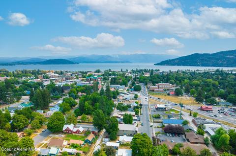 914 Pine St, Sandpoint, ID 83864 photo 2