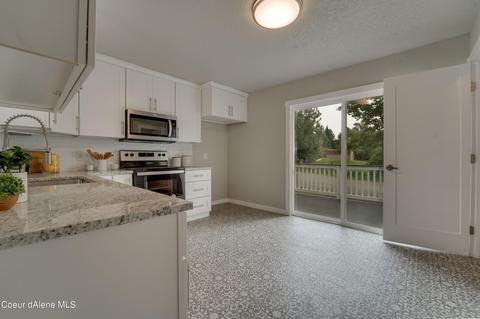 1207 N Frederick St, Post Falls, ID 83854 photo 6