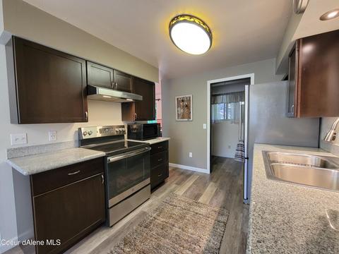 849 E Larch, Osburn, ID 83849 photo 8
