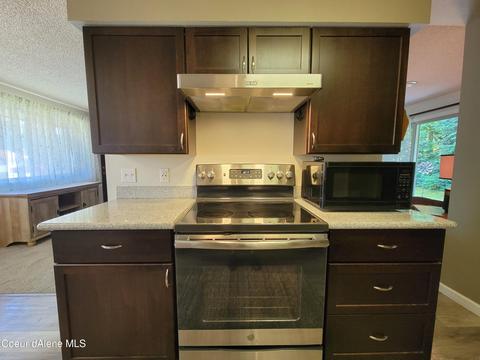 849 E Larch, Osburn, ID 83849 photo 11