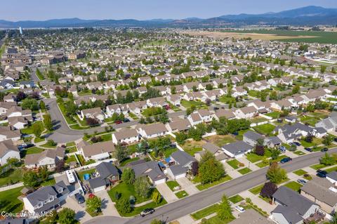 2504 N Sparrow Loop, Post Falls, ID 83854 photo 8