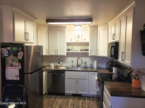 1517 E 1st Ave, Post Falls, ID 83854 photo 4
