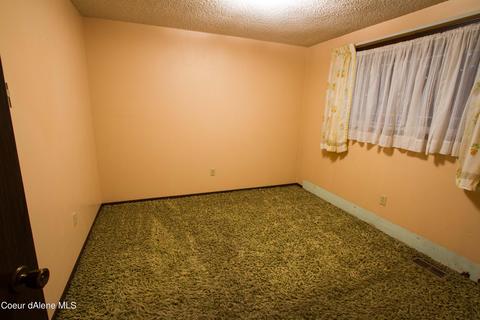 814 E 1st Ave, Post Falls, ID 83854 photo 14