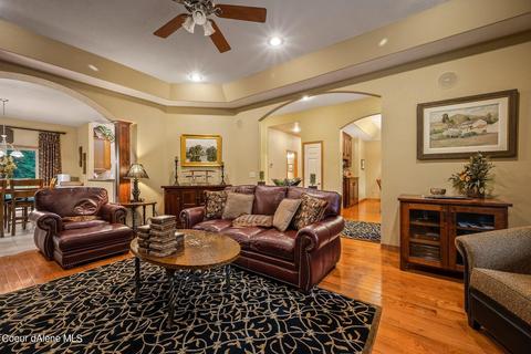 139 Saddleback Dr, Sagle, ID 83860 photo 8