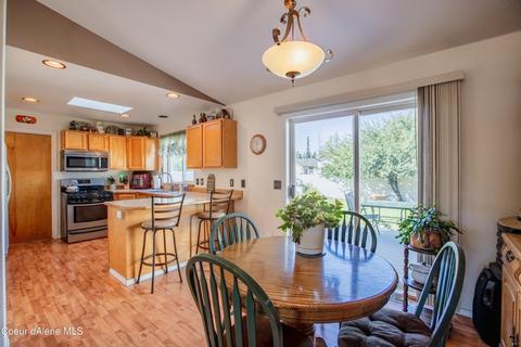 905 E 11th Ave, Post Falls, ID 83854 photo 8