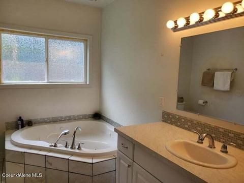 708 Second St, Kellogg, ID 83837 photo 13