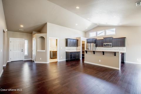 804 W Jenicek Loop, Post Falls, ID 83854 photo 6