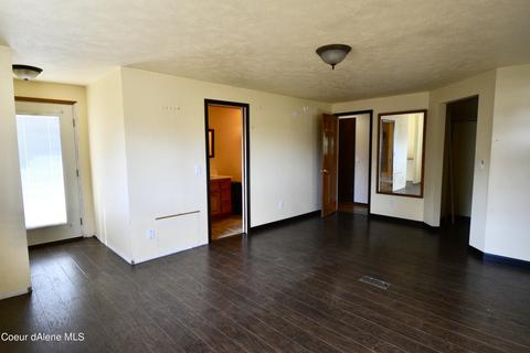 2022 N Post St, Post Falls, ID 83854 photo 9