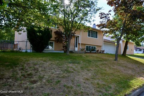 2022 N Post St, Post Falls, ID 83854 photo 4