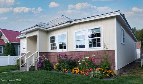 202 W Mullan Ave, Kellogg, ID 83837 photo 2