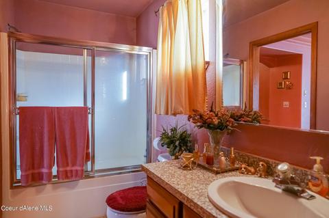 703 W 15th Ave, Post Falls, ID 83854 photo 27