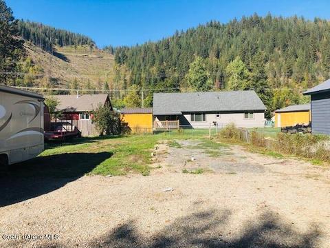 86 E Circle Dr, Kellogg, ID 83837 photo 1