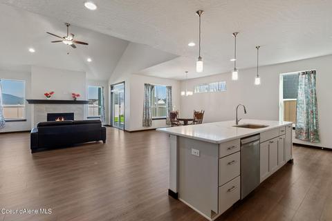 4481 E Marble Fox Ave, Post Falls, ID 83854 photo 9