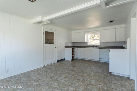 111 Hill Ave, Osburn, ID 83849 photo 31