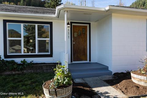 111 Hill Ave, Osburn, ID 83849 photo 2