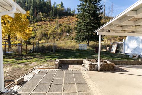111 Hill Ave, Osburn, ID 83849 photo 26