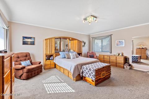 625 E Cloverleaf Dr, Hayden, ID 83835 photo 9