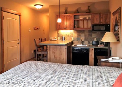 604 Bunker Ave #403, Kellogg, ID 83837 photo 3