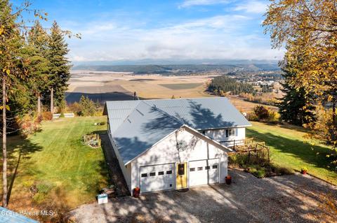 149 Windswept Ct, Naples, ID 83847 photo 2