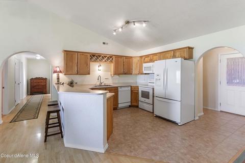 149 Windswept Ct, Naples, ID 83847 photo 11