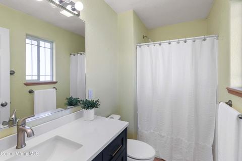 149 Windswept Ct, Naples, ID 83847 photo 18