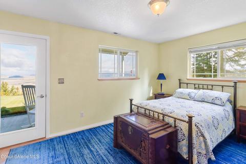 149 Windswept Ct, Naples, ID 83847 photo 16