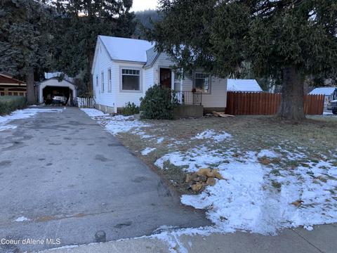 821 Mullan Ave, Osburn, ID 83849 photo 2