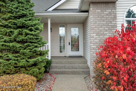 275 E Titanium Ct, Post Falls, ID 83854 photo 3