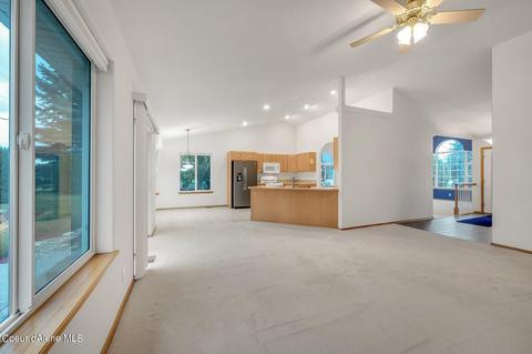 275 E Titanium Ct, Post Falls, ID 83854 photo 15