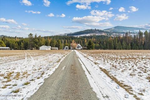 2563 Hoo Doo Loop Rd, Oldtown, ID 83822