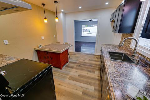 308 E Idaho Ave, Osburn, ID 83849 photo 16