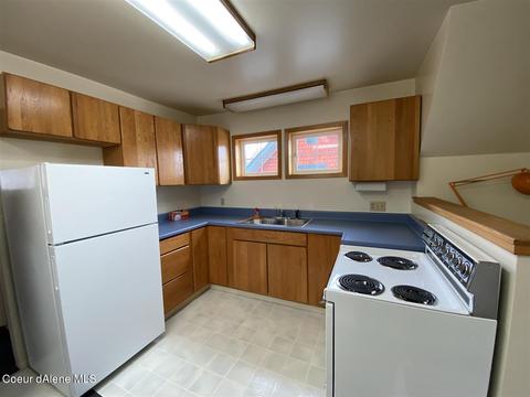 421 S Second Ave, Sandpoint, ID 83864 photo 16