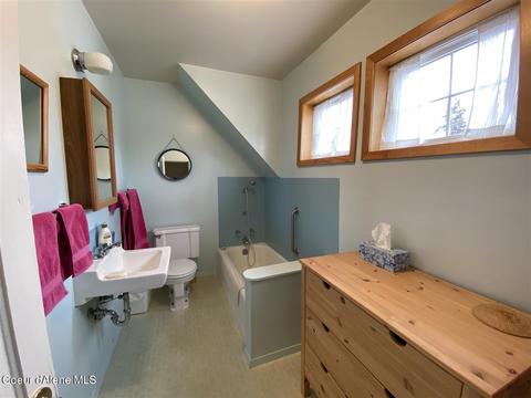 421 S Second Ave, Sandpoint, ID 83864 photo 17