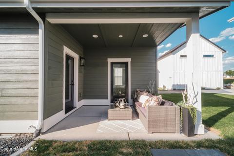 3402 N Blaze Loop, Post Falls, ID 83854 photo 4