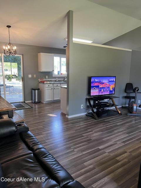 308 E 10th Ave, Post Falls, ID 83854 photo 4