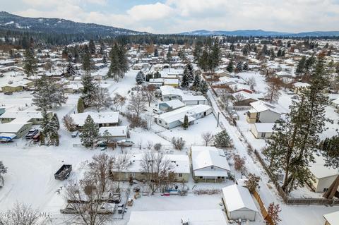 1811 E Bark Loop, Post Falls, ID 83854 photo 4