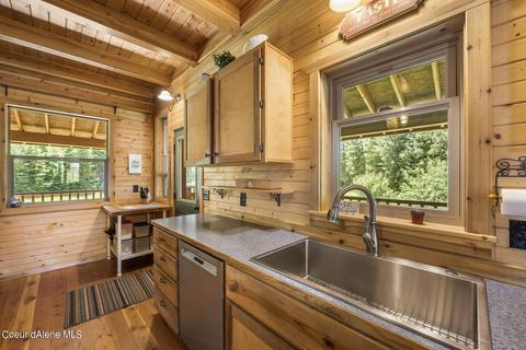 252 Noogie Ln, Sandpoint, ID 83864 photo 12