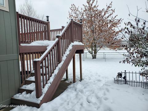 907 E Glacier Peak Dr, Post Falls, ID 83854 photo 2