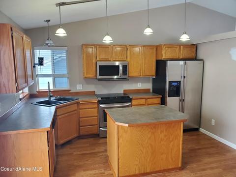 907 E Glacier Peak Dr, Post Falls, ID 83854 photo 6
