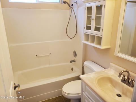 907 E Glacier Peak Dr, Post Falls, ID 83854 photo 18