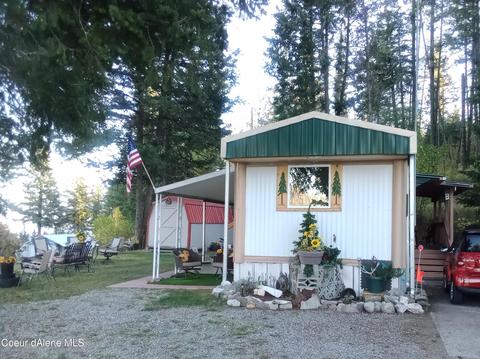 17530 E Skippers Ct, Bayview, ID 83803