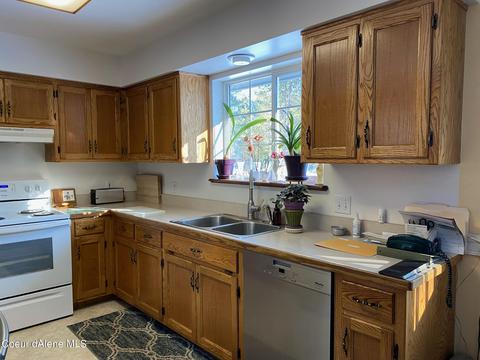 2060 E Dufort Rd, Sagle, ID 83860 photo 7