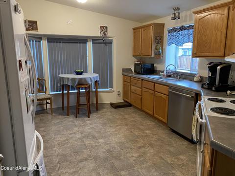 105 Violet Ct, Post Falls, ID 83854 photo 3