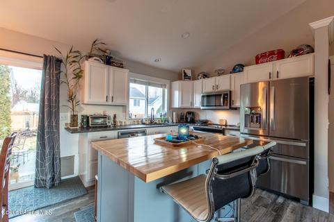 2745 E Saltsprings Ct, Post Falls, ID 83854 photo 10