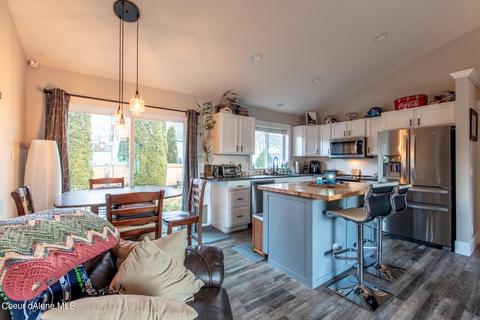 2745 E Saltsprings Ct, Post Falls, ID 83854 photo 8