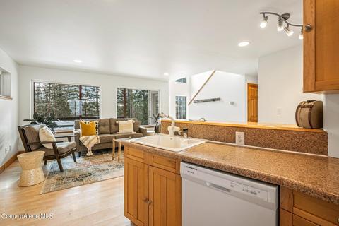 286 E Granite Rdg, Sandpoint, ID 83864 photo 12
